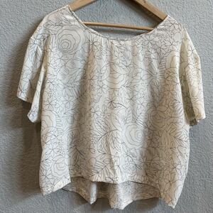 Postmark Anthropologie 100% Silk Blouse Short Sleeve Round Neck Size 10